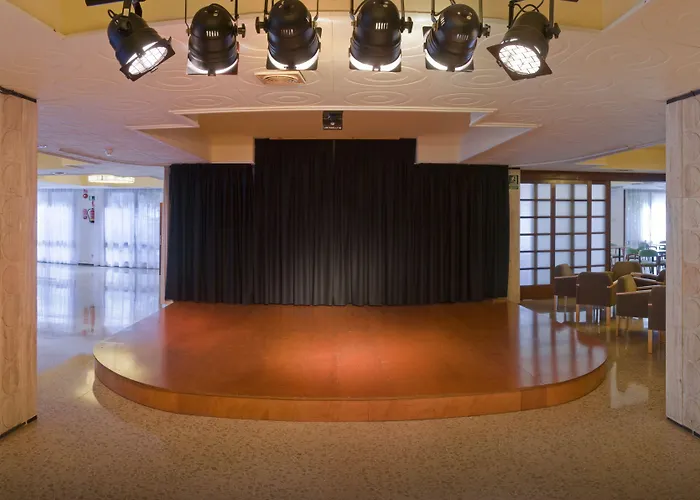 Готель Ght Oasis Park & 4*