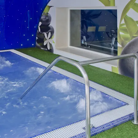 Ght Oasis Park & Ξενοδοχείο 4*