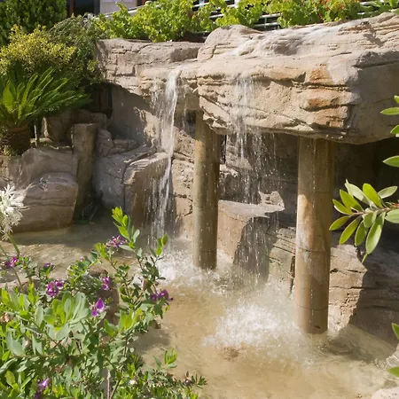 Ght Oasis Park &