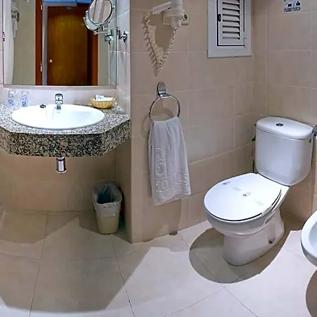 Ght Oasis Park & Hotel 4*