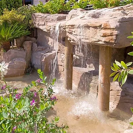 Ght Oasis Park & Hotel