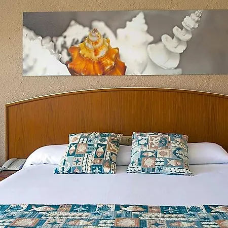 Ght Oasis Park & Hotel 4*
