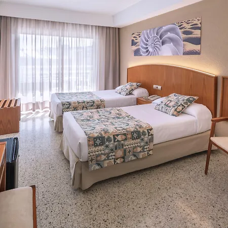 Ght Oasis Park & 4*