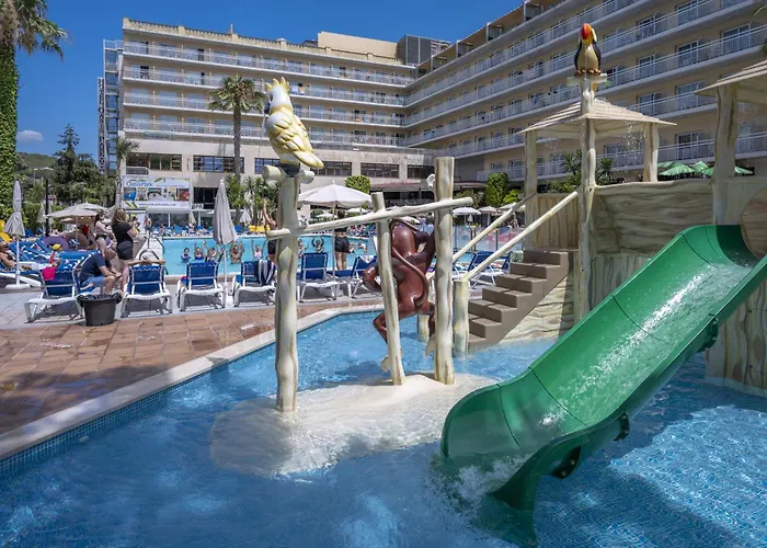 Ght Oasis Park & Ξενοδοχείο