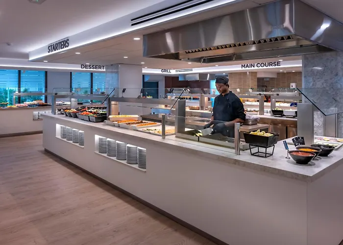 Ght Oasis Park & Hotel