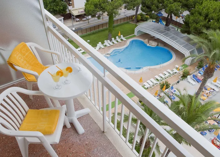 Ξενοδοχείο Ght Oasis Park & 4*