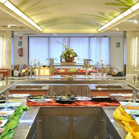 Ght Oasis Park & 4*