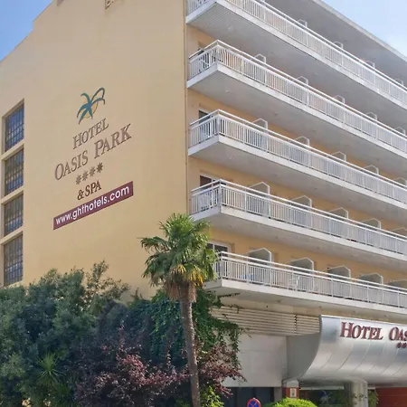 Ght Oasis Park & 4*